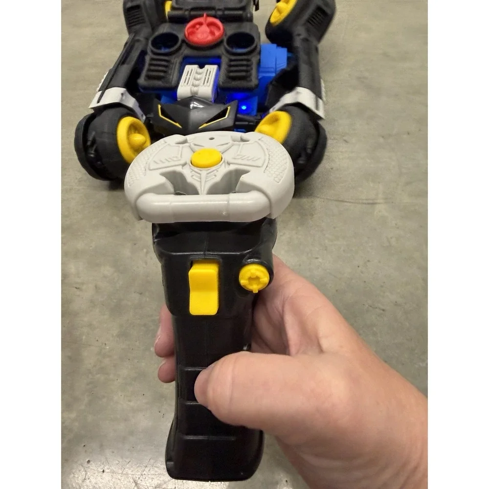 Fisher Price Imaginext DC Transforming BATMAN Batmobile R/C‎ Car - Tested Works